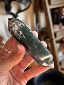 Moss Agate With Druzy Generator