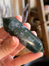 Load image into Gallery viewer, Moss Agate with Druzy Generator