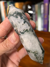 Load image into Gallery viewer, Moss Agate With Druzy Generator