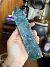 Load image into Gallery viewer, Moss Agate Tower