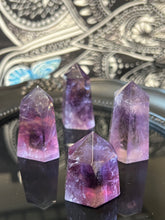 Load image into Gallery viewer, Small Amethyst Tower