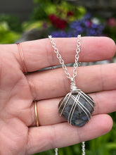 Load image into Gallery viewer, Blue Dream Labradorite Wrapped Necklace