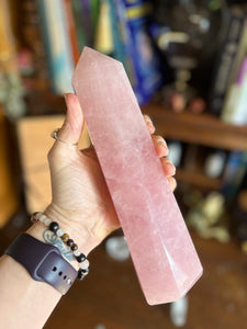 Rose Quartz Tower 1.2 kg