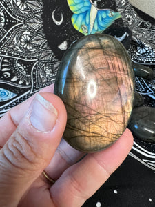 Sunset Labradorite Palm Stone 🌈⚡️