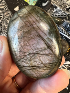 Sunset Labradorite Palm Stone 🌈⚡️