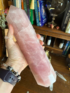 Rose Quartz Tower 1.6 kg