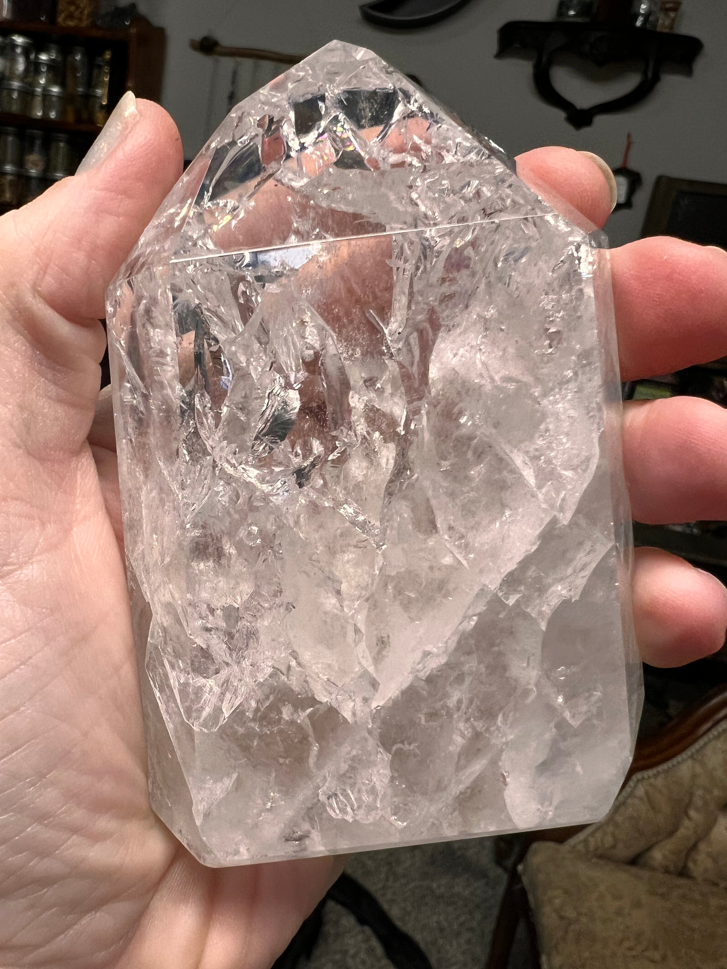 Crackle Quartz Tower