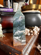 Load image into Gallery viewer, Moss Agate Tower