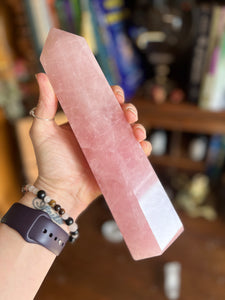 Rose Quartz Tower 1.2 kg